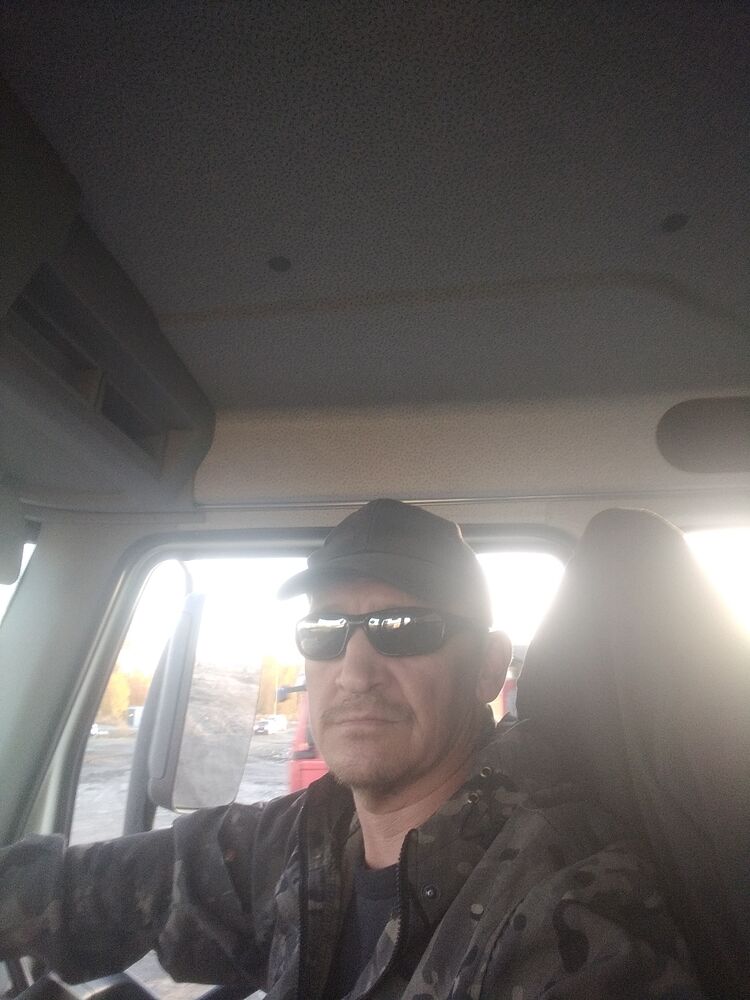  46568223  , 48 ,    
