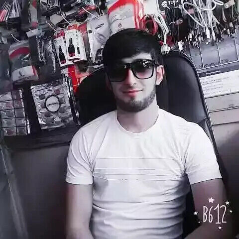  21111233  Umar, 30 ,    -