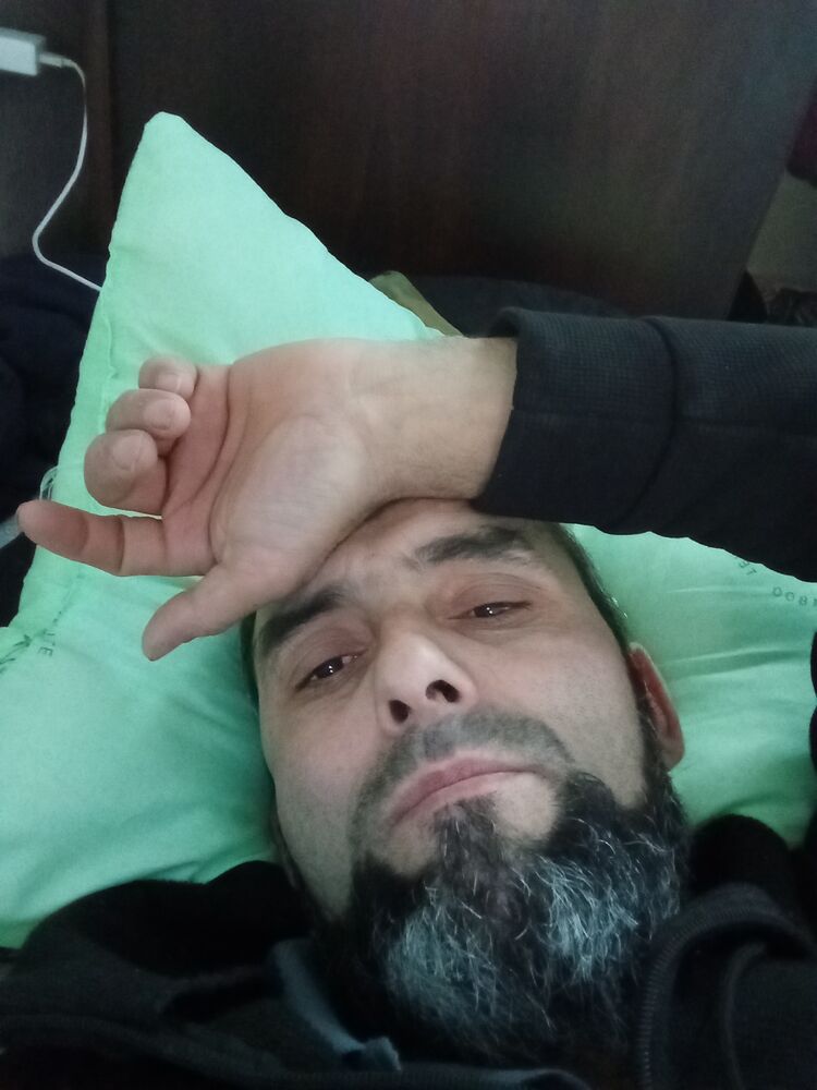  -,   Nasim, 39 ,   ,   
