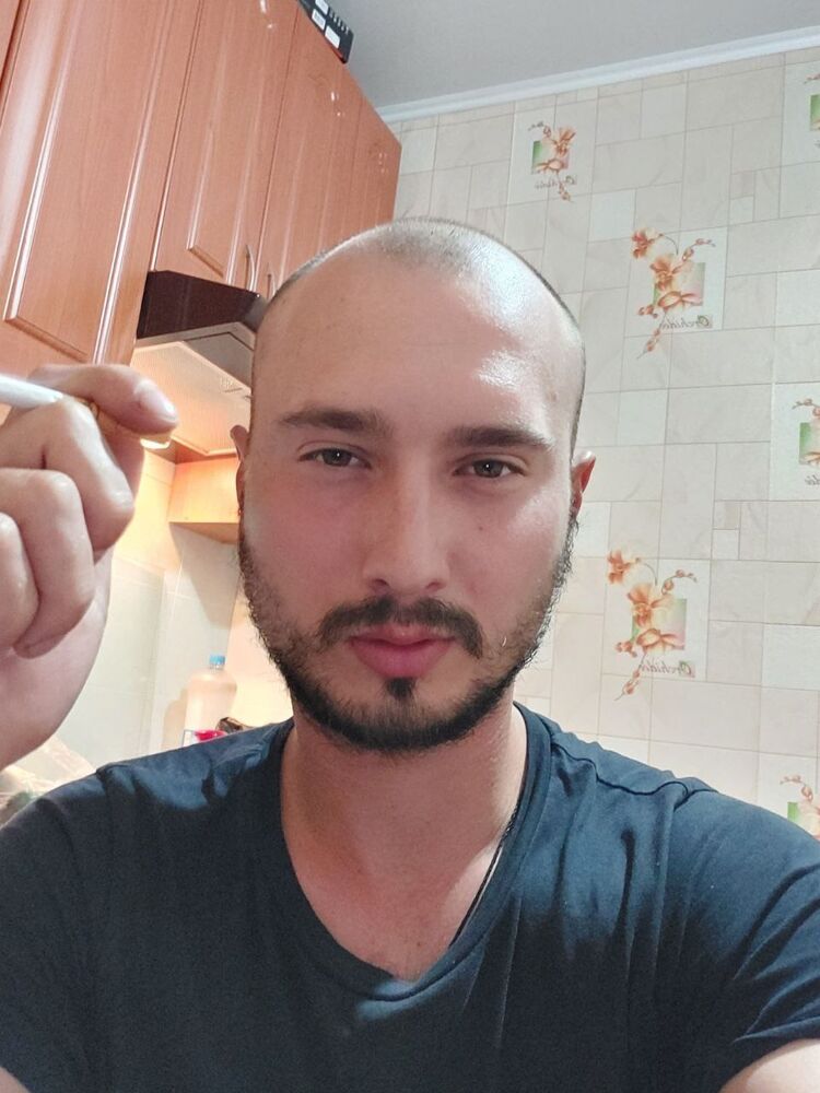  45928243  , 27 ,    