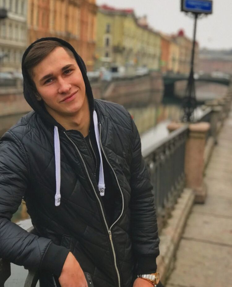 ���� 47303273 ������� ������, 34 ����, ���� ���������� � ������