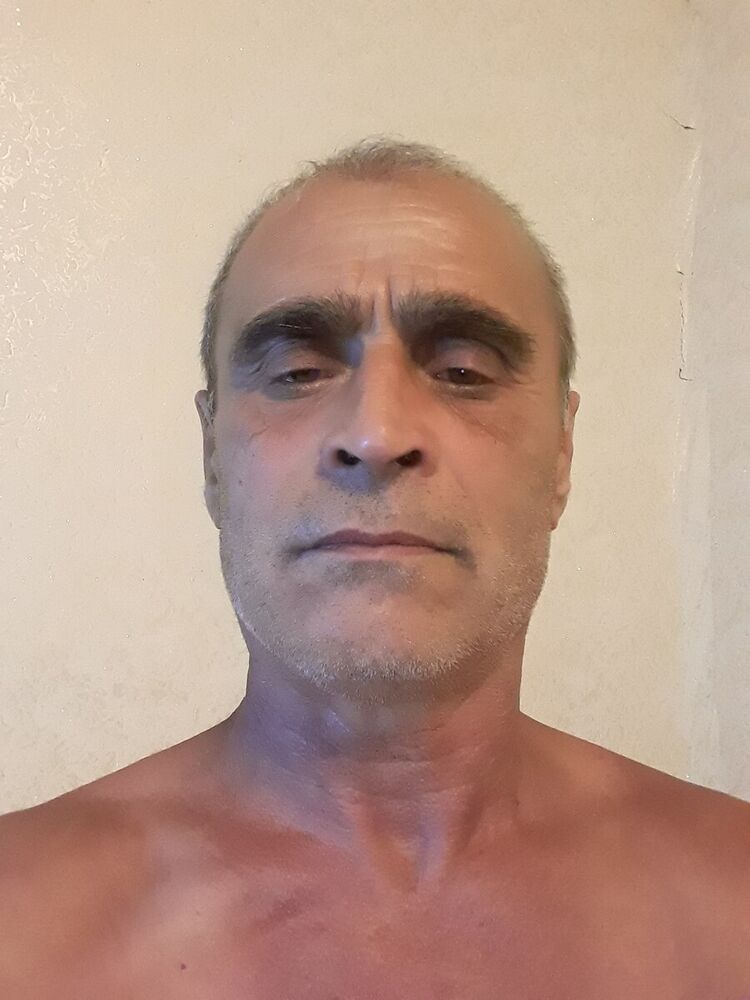  20927713  , 64 ,    