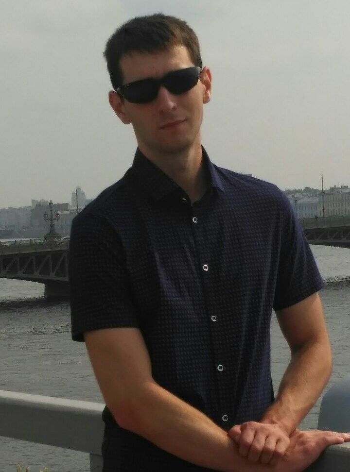  ,   Maxim, 30 ,   ,   , c 