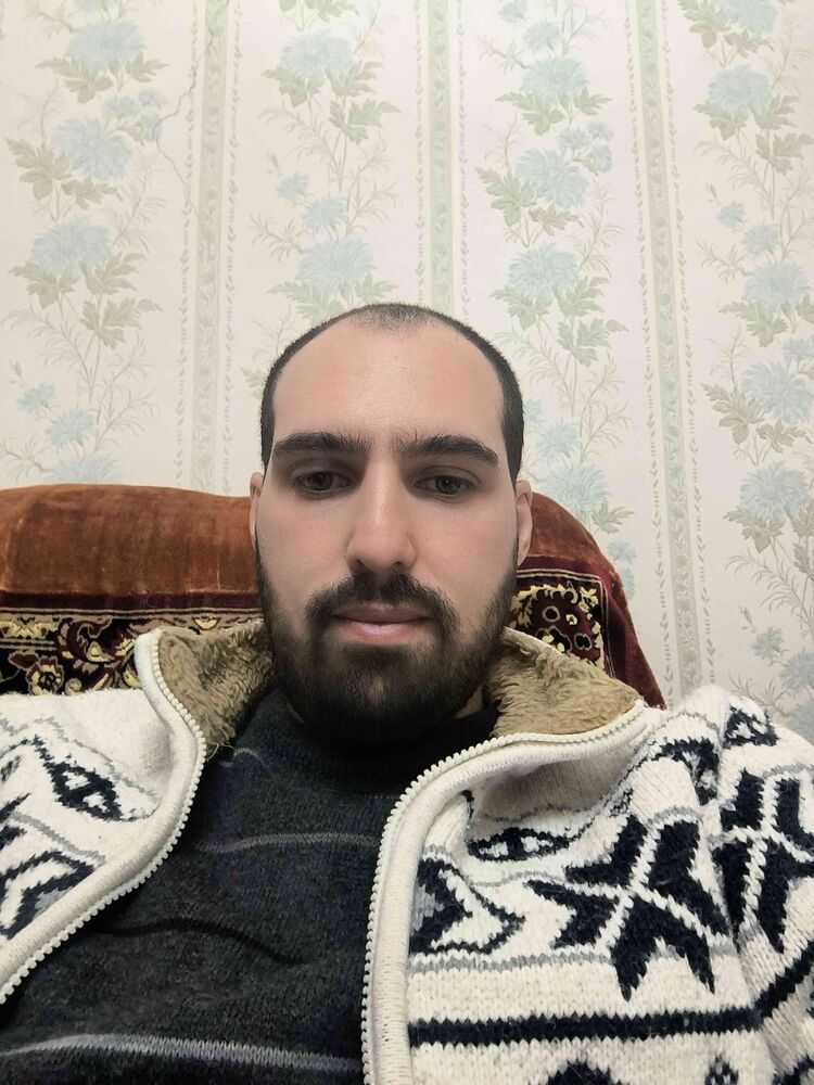  ,   Ako, 32 ,   ,   