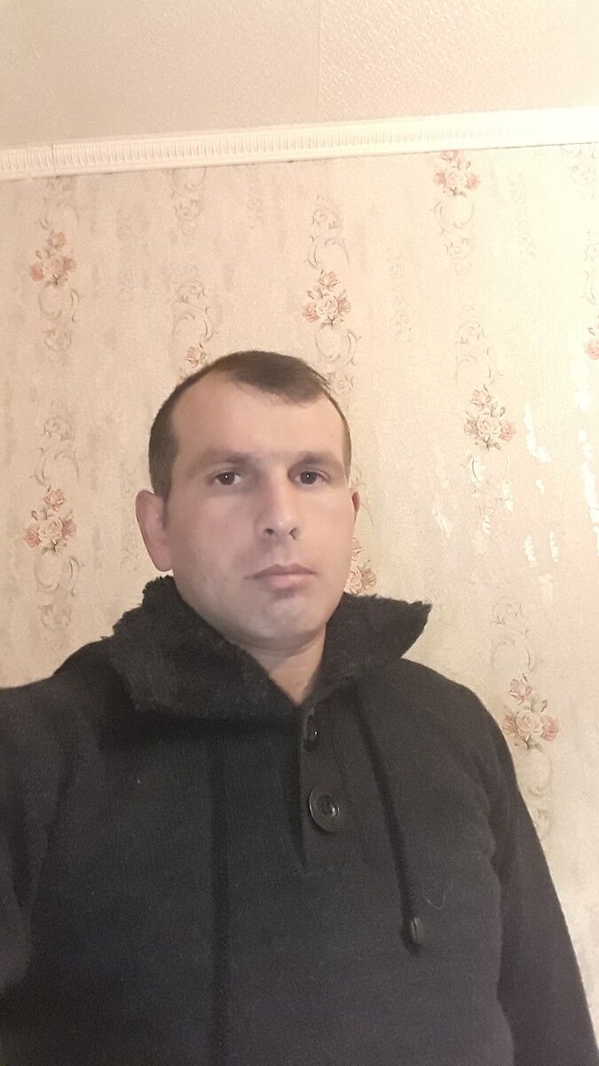  15658023  Rasad, 37 ,    