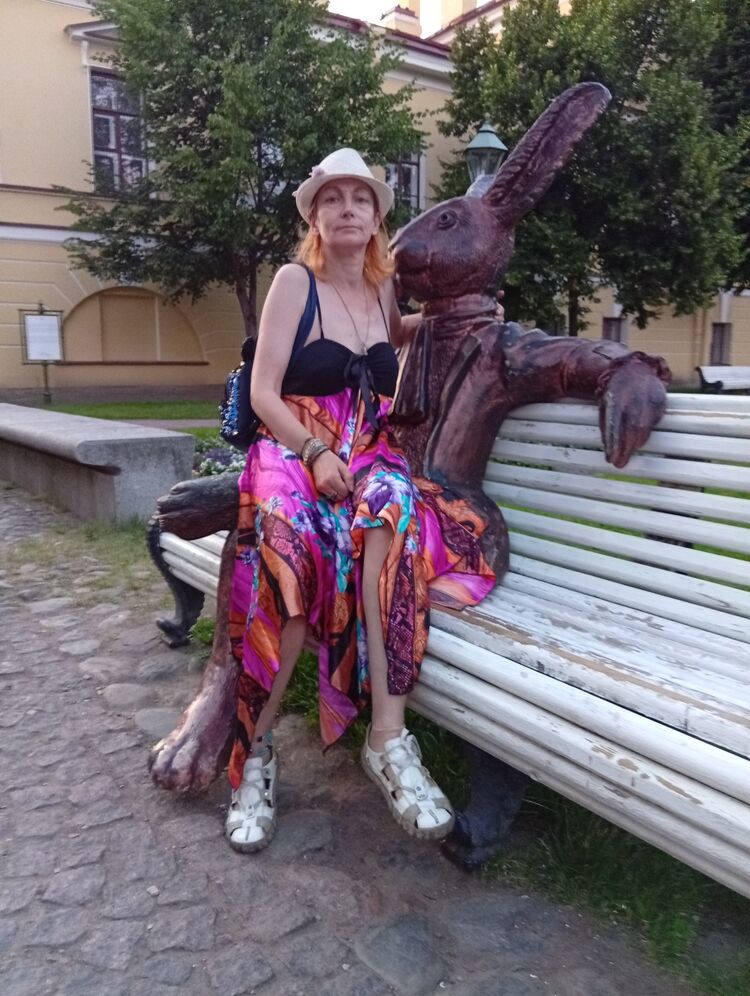  52997473  , 50 ,    -