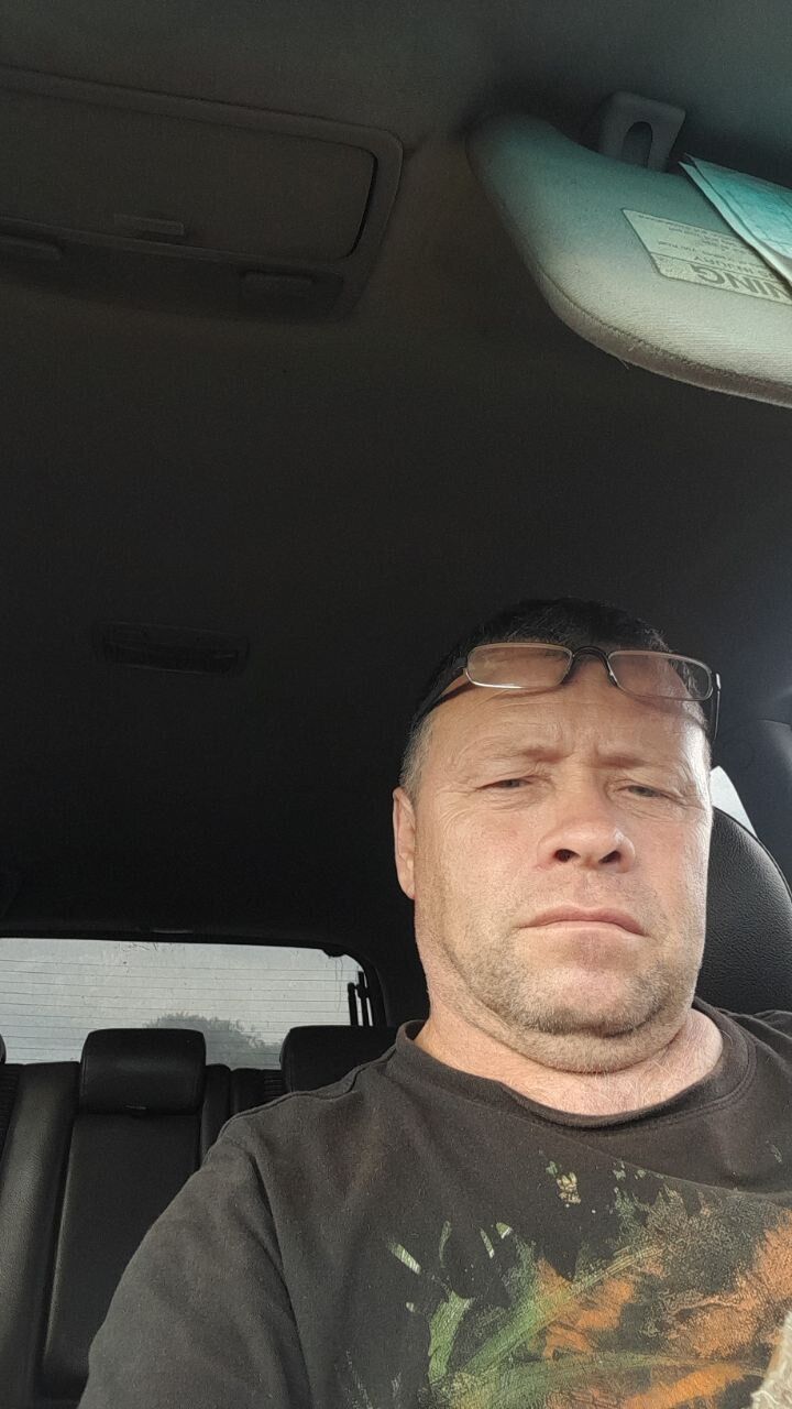  45878093  , 52 ,    