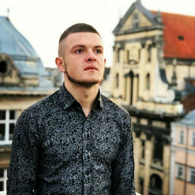  ,   Serhiy_, 23 ,  