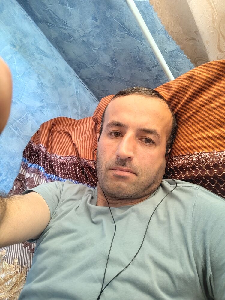 44624443  Cabir, 39 ,    