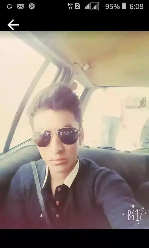  53986383  Husan, 24 ,    