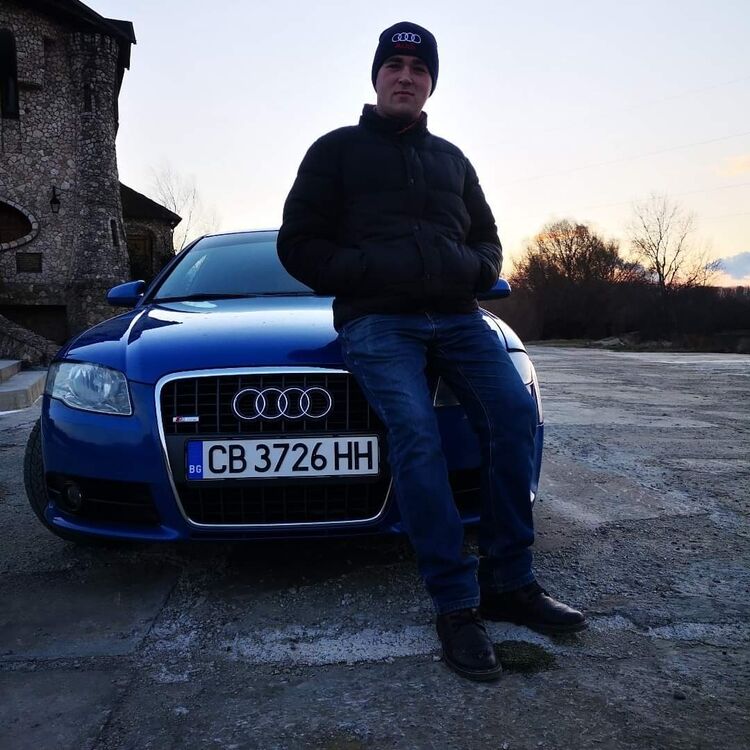  46455233  Viktor Fana, 31 ,    