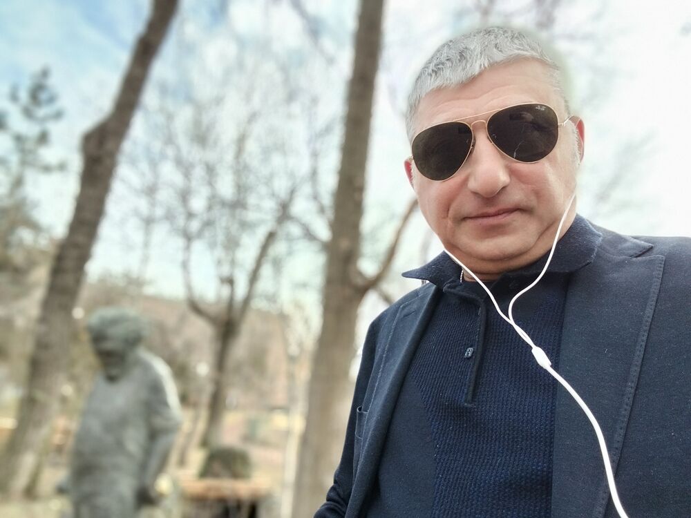  ,   Arthur D, 53 ,   ,   , c , 