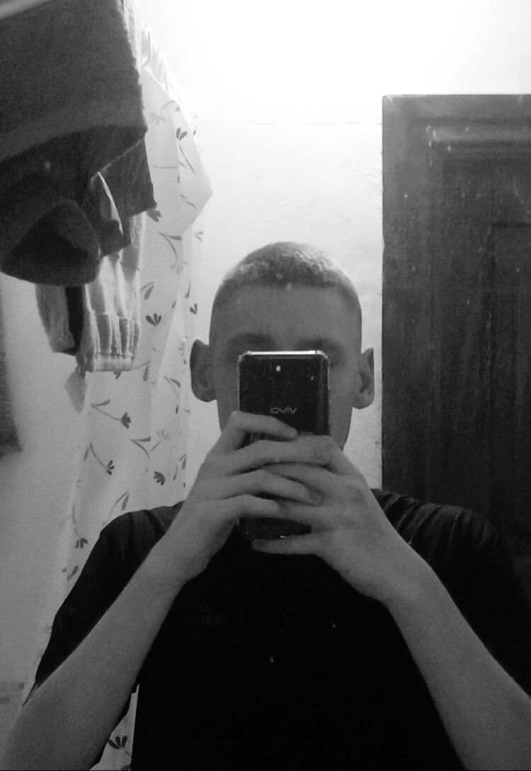  40992053  , 20 ,    