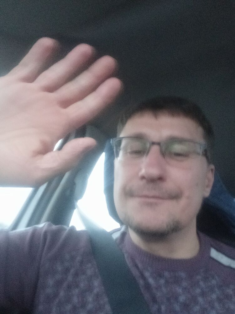  32451103  , 49 ,    