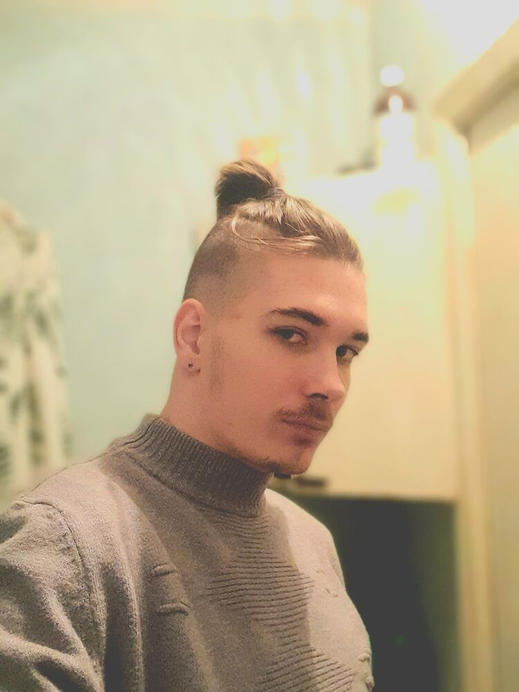  ,   Mark, 21 ,   c , 