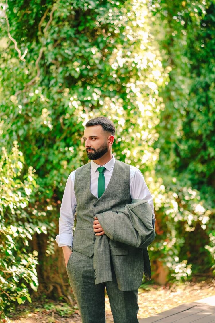  ,   Nikoloz, 31 ,   ,   