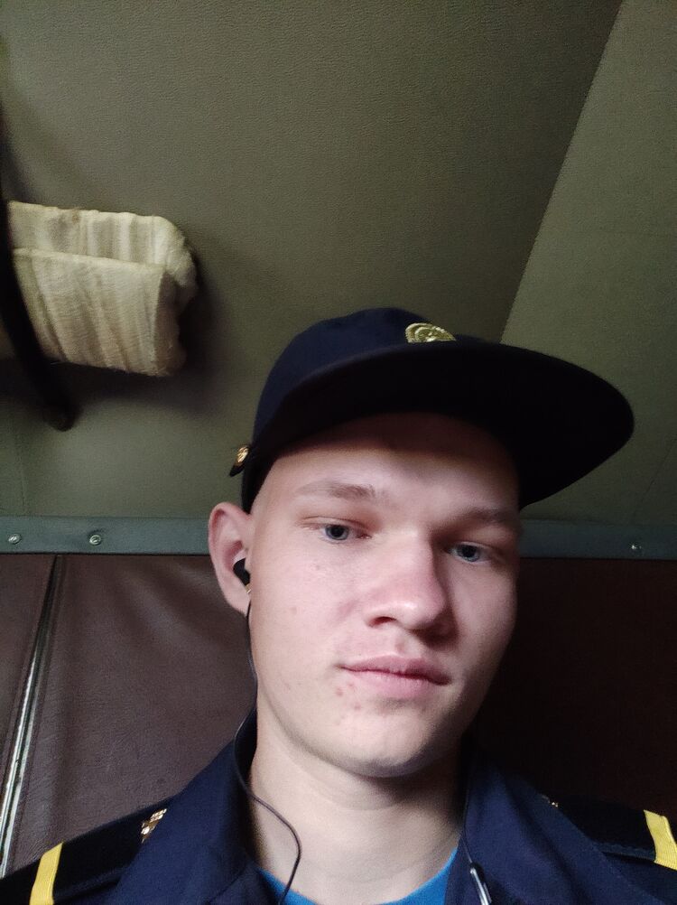  ,   Valera, 22 ,   ,   