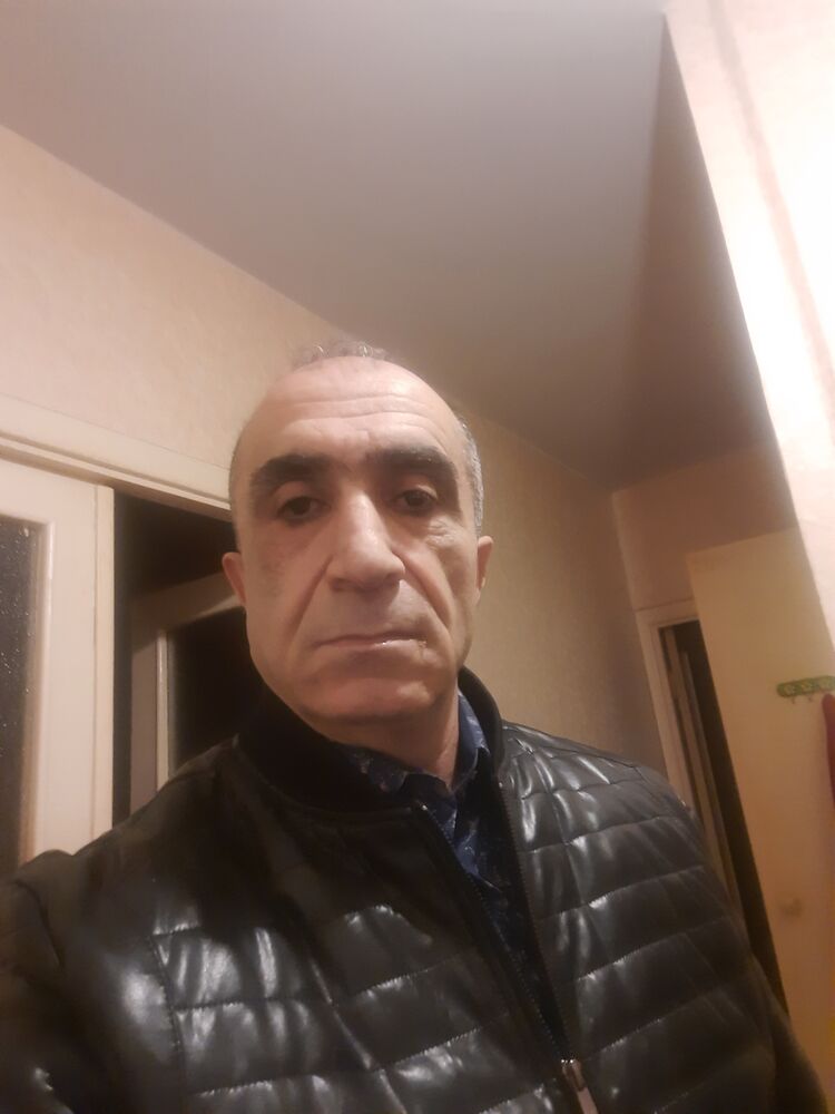  41352633  , 51 ,    