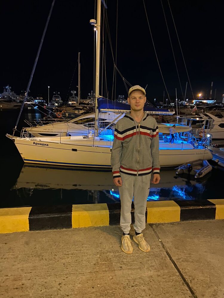  ,   Alexander, 31 ,     , c 