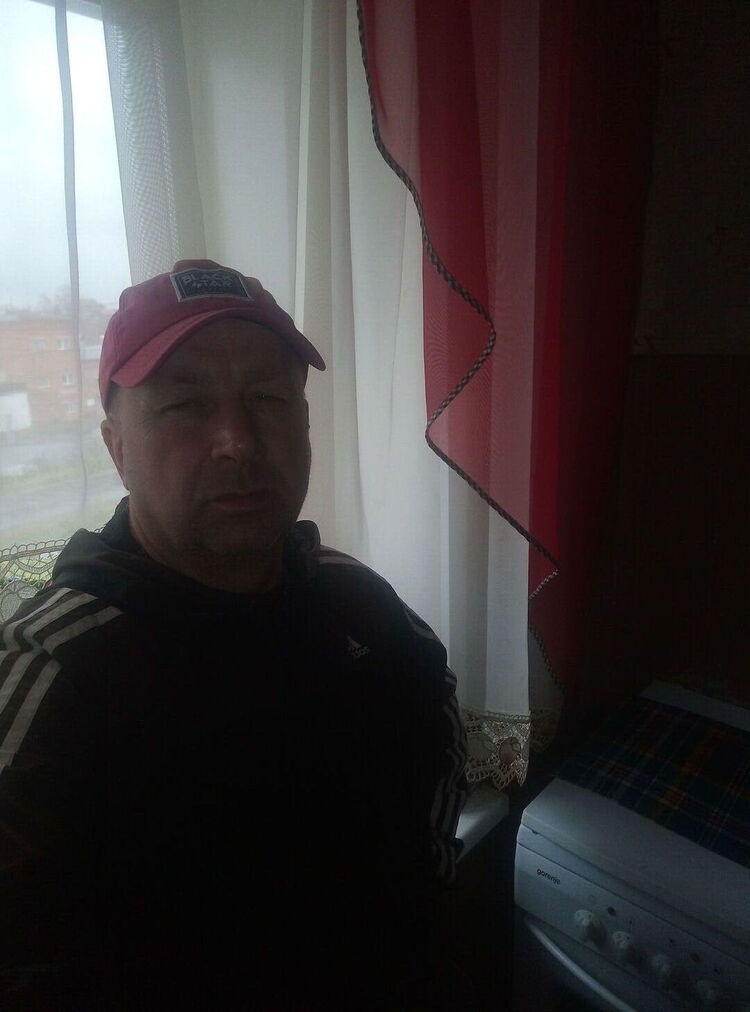  38523993  , 54 ,    