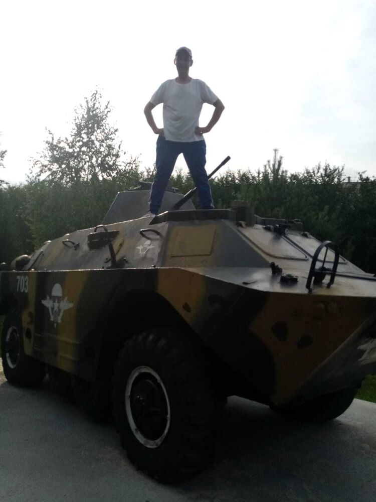  45044743  , 42 ,    