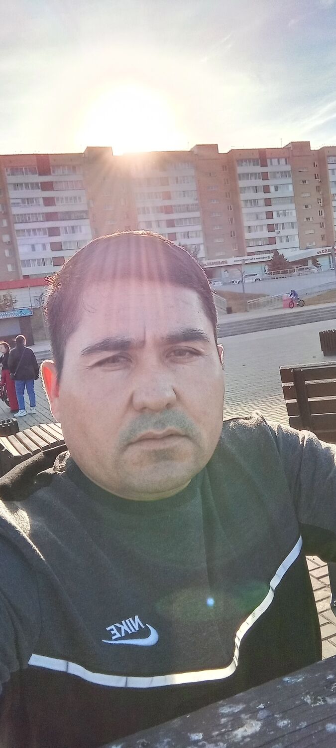  49405203  , 37 ,     