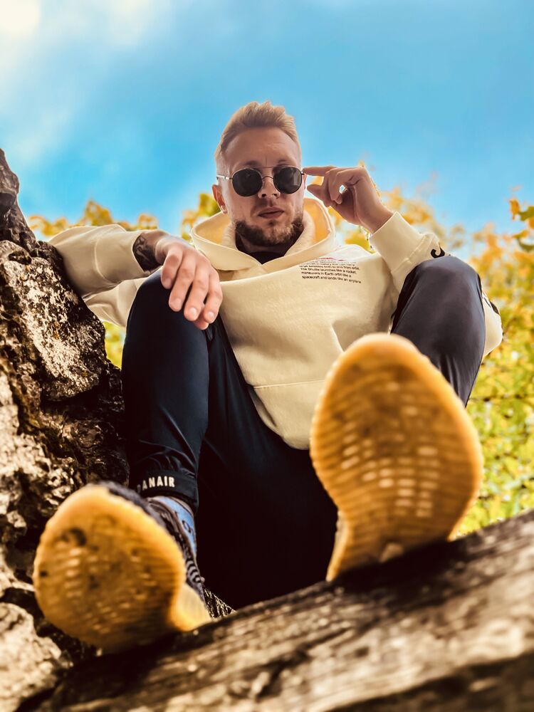  ,   Andrew, 30 ,   ,   , c 