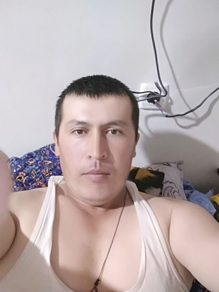  22146963  Sherzod, 36 ,    