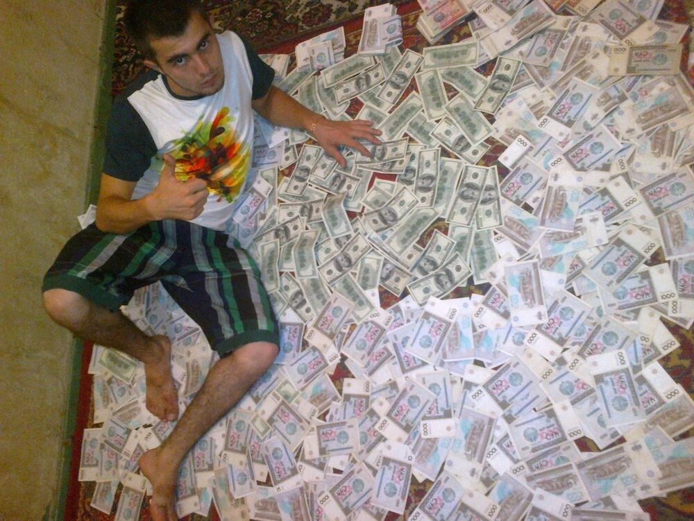  ,   Mirkamol, 32 ,   