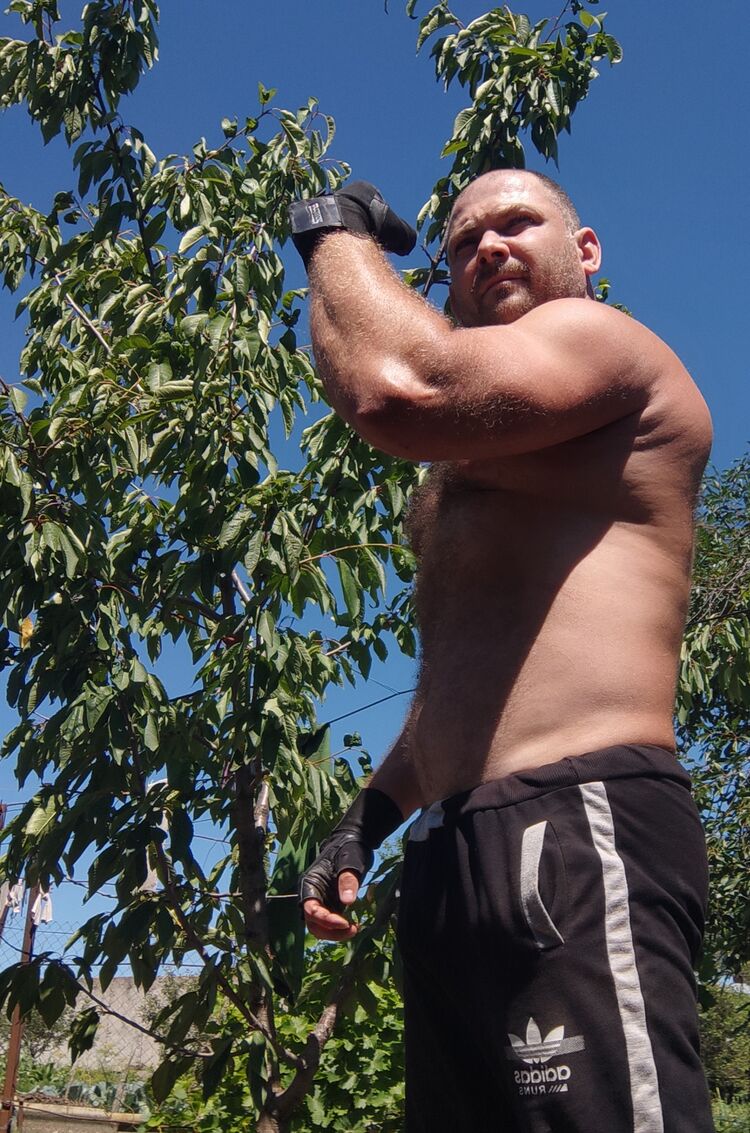  53205673  Vadim, 35 ,    