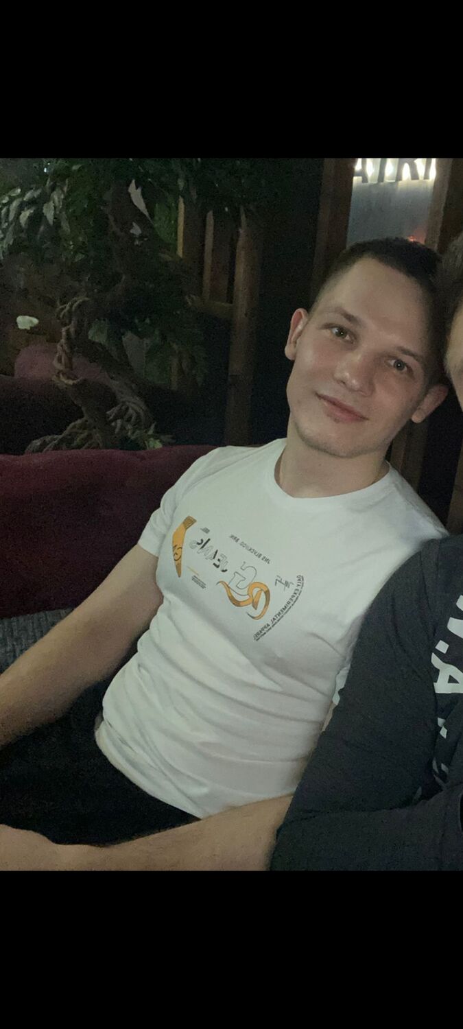  33231463  Dimbo, 28 ,    