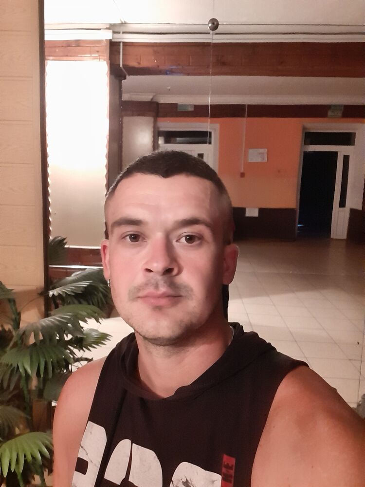  49834683  , 34 ,    