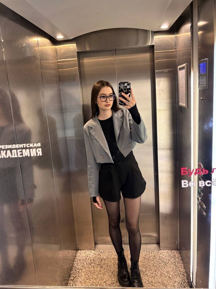 ���������� ������, ���� ������� Damis, 18 ���, ������������ ��� c�������� ���������, ���������