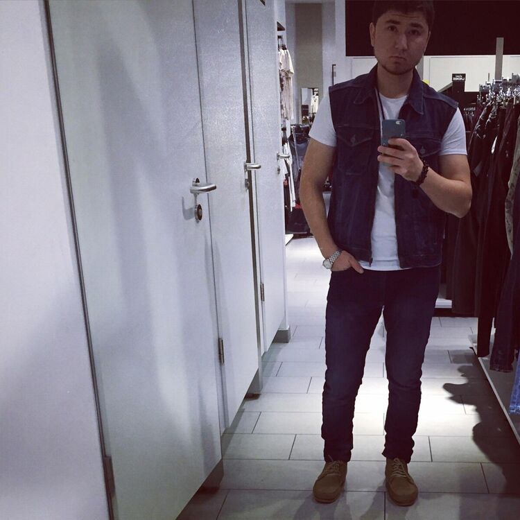 ���� 20034573 ������� ����, 32 ����, ���� ���������� � ������