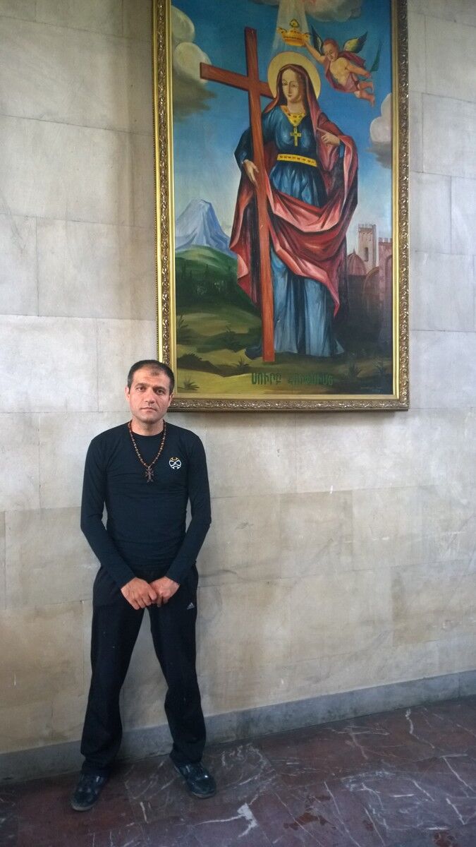  5573873  Garik, 47 ,    