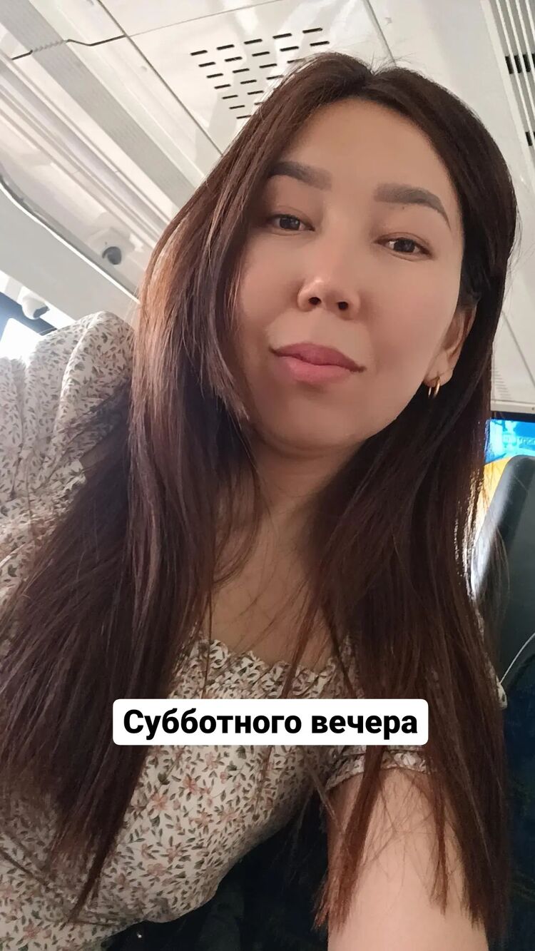  27783063  Mila, 35 ,    