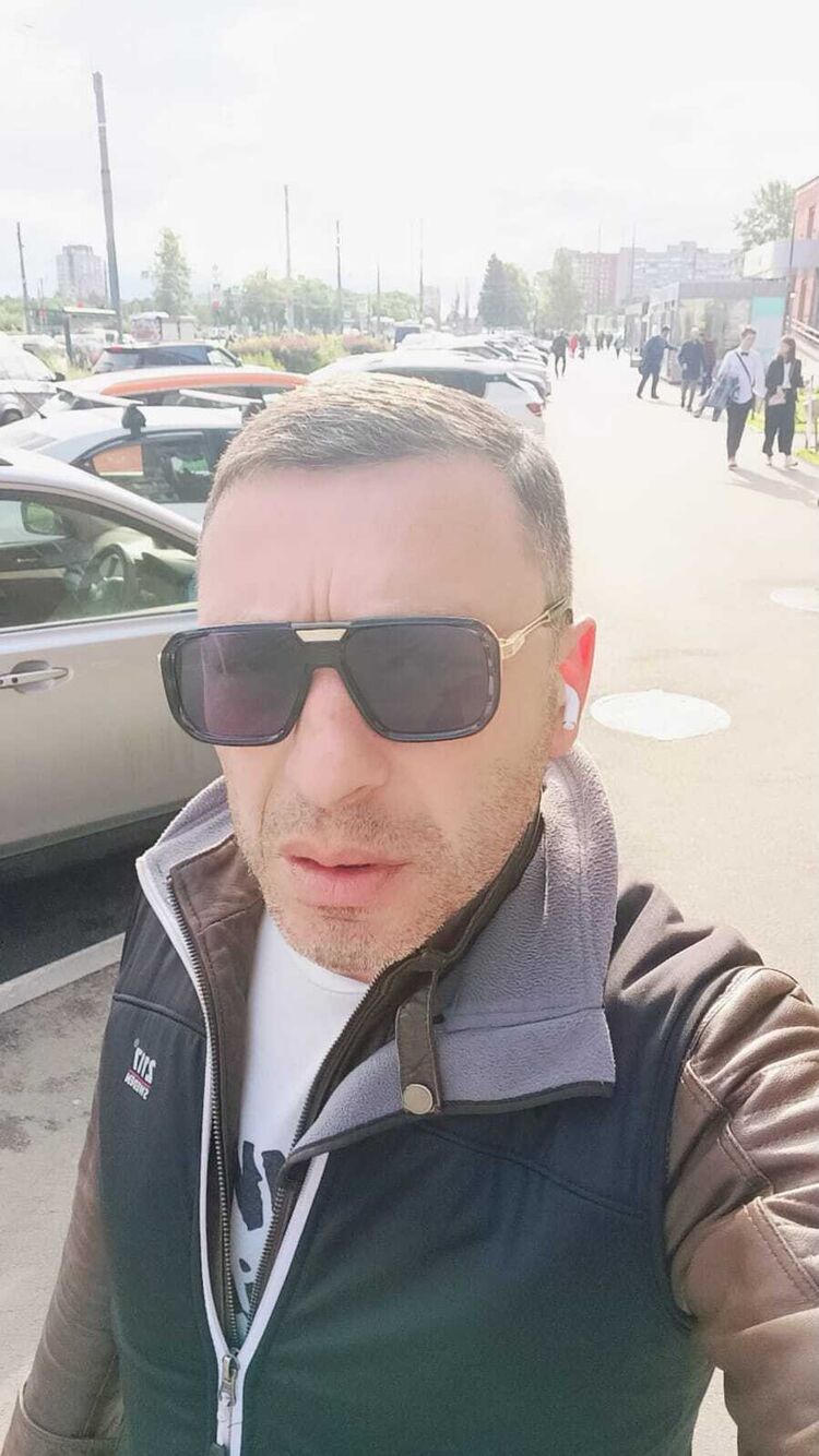  -,   Maxo, 46 ,   ,   