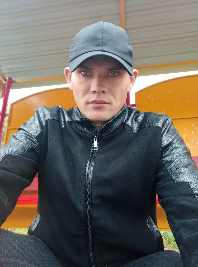  ,   Sergey, 35 ,   c 