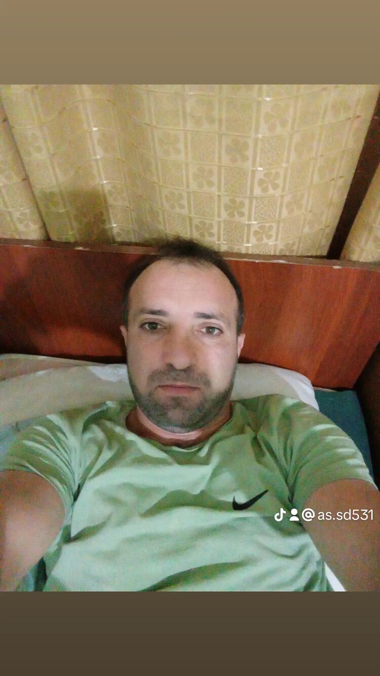  ,   Huseyin, 36 ,   ,   