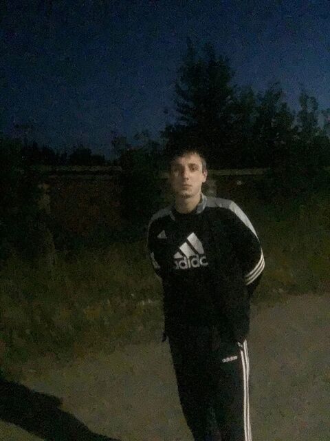  46495733  , 23 ,    