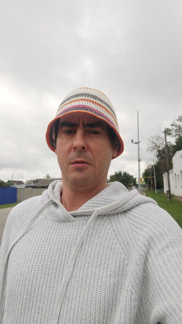  54507093  John doe, 41 ,    