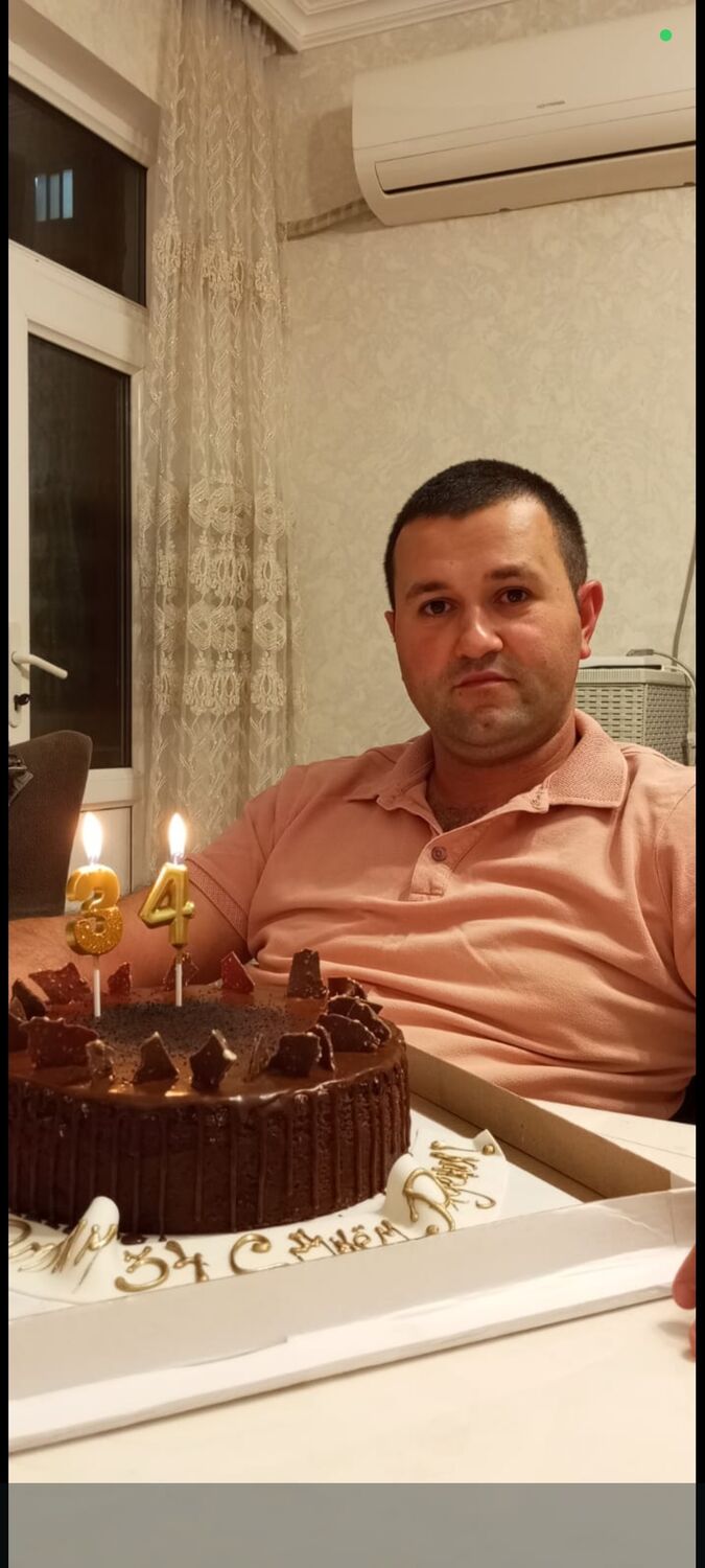  53907383  Edis, 35 ,    