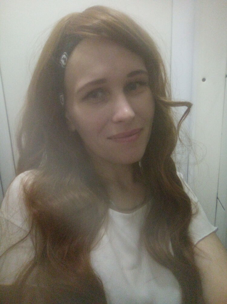  44089393  Inna, 32 ,    