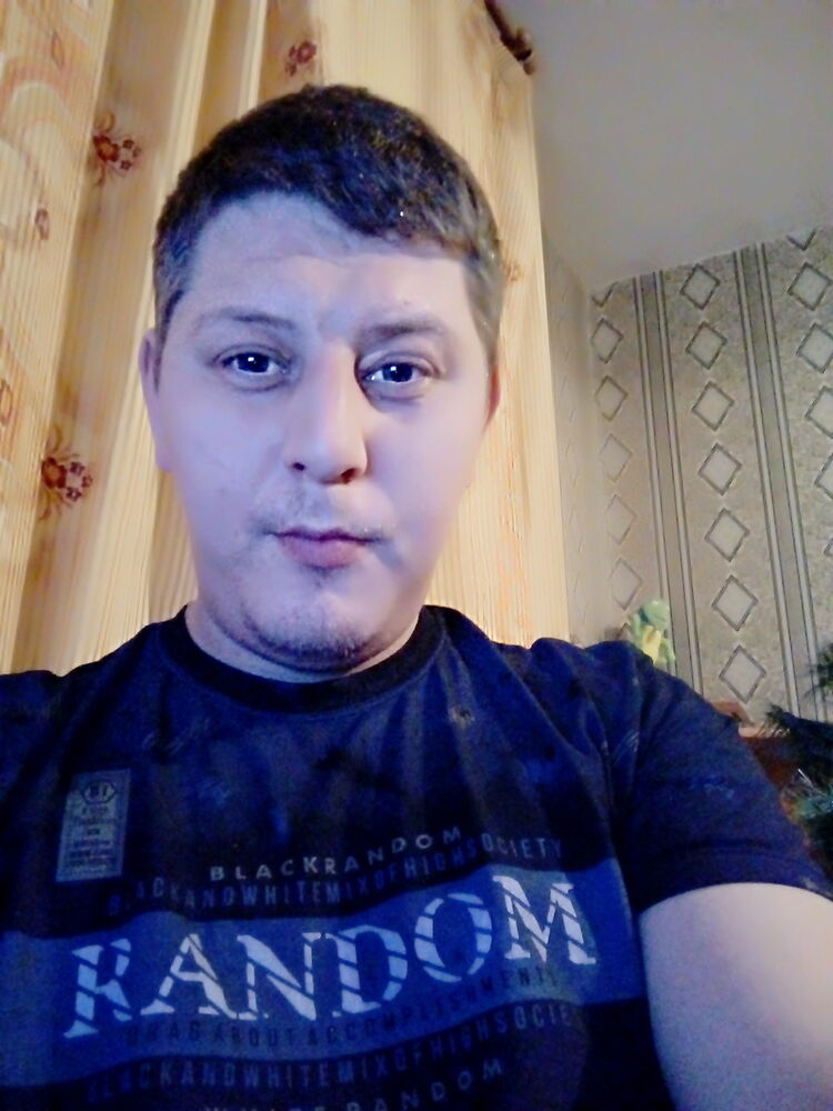  18328473  , 39 ,    