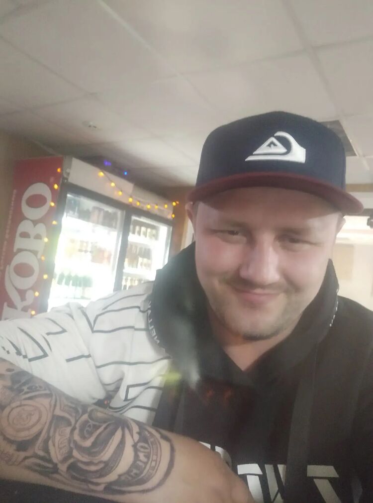  ,   Vyacheslav, 31 ,   ,   