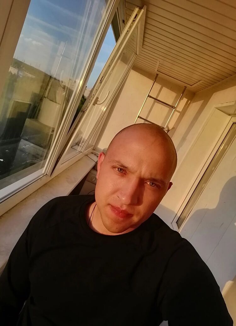  45667883  , 31 ,    