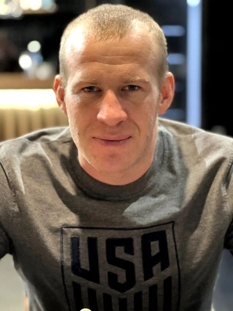 ���� 43529333 ������� ������, 37 ���, ���� ���������� � ������������