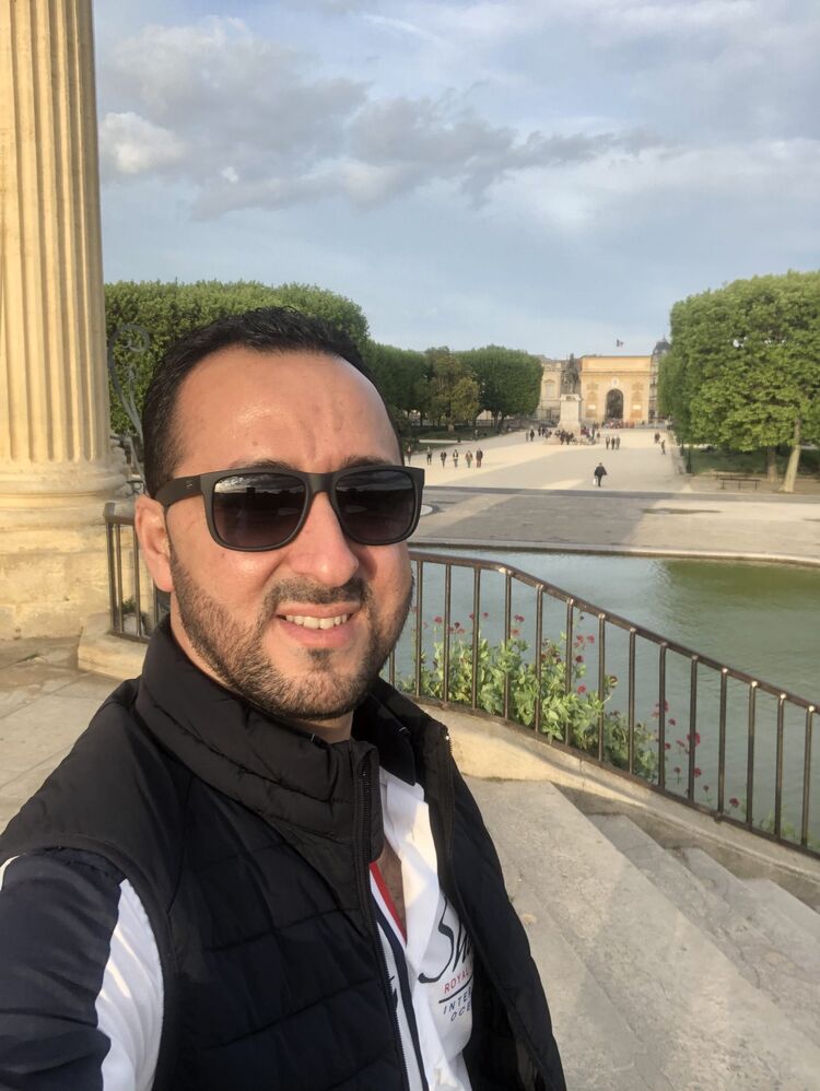  30512683  Mustapha, 40 ,    