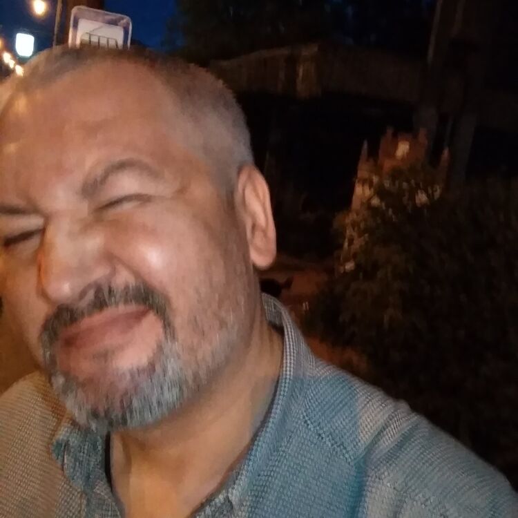  18100663  Vlad, 52 ,    