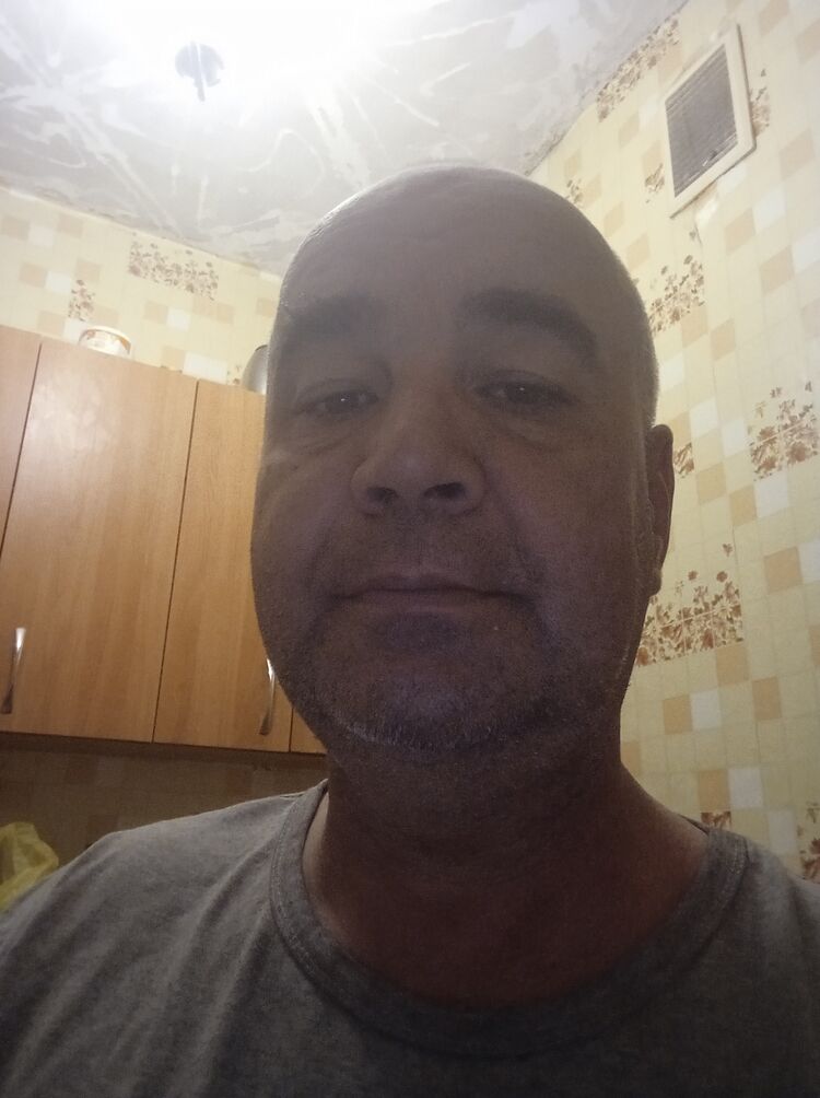  42171303  , 49 ,    